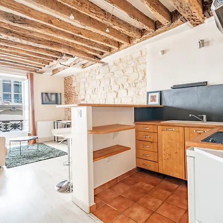 Elegant Design & Montorgueil & Air Conditioning * Parigi